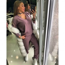 Вязанный женский костюм свитер и штаны шерсть с хлопком Вязанный женский костюм свитер и штаны шерсть с хлопком