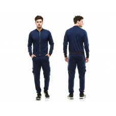 Мужской спортивный костюм Мужской спортивный костюм