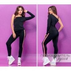 Спортивный костюм кофта на одно плечо длинный рукав и штаны с лампасами Спортивный костюм кофта на одно плечо длинный рукав и штаны с лампасами