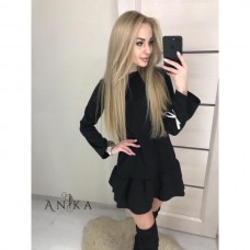Платье с рюшем внизу