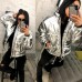 Зимняя короткая куртка блестящая плащевка на холлофайбере Хит 2018-2019 Зимняя короткая куртка блестящая плащевка на холлофайбере Хит 2018-2019