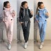 Теплый женский спортивный костюм трехнитка с начесом кофта с капюшоном и мехом