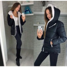 Женская зимняя куртка с капюшоном на овчине Батал 48+ Женская зимняя куртка с капюшоном на овчине Батал 48+
