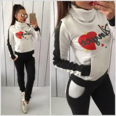 Спортивный костюм Сердце Спортивный костюм Сердце