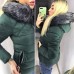 Короткая теплая с капюшоном и меховой опушкой утеплитель холлофайбер Короткая теплая с капюшоном и меховой опушкой утеплитель холлофайбер